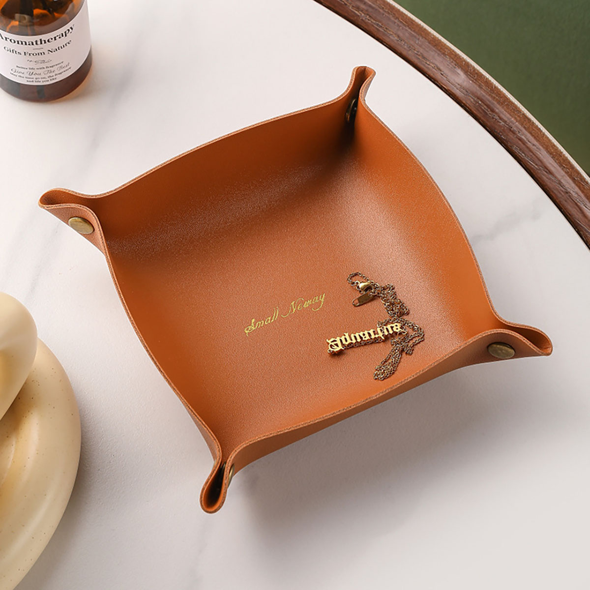 Plateau de rangement en cuir d - Token Tray Organizer avis et prix