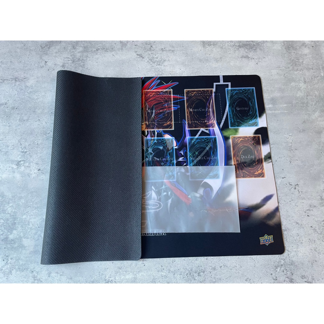 Yu-Gi-Oh! Tapis de jeu de cart - Board Game Yugioh avis et prix